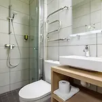 Hotel Koidulapark 2*