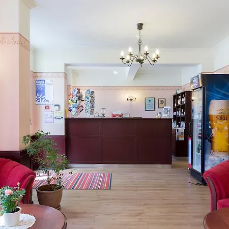 Hotel Koidulapark 2*