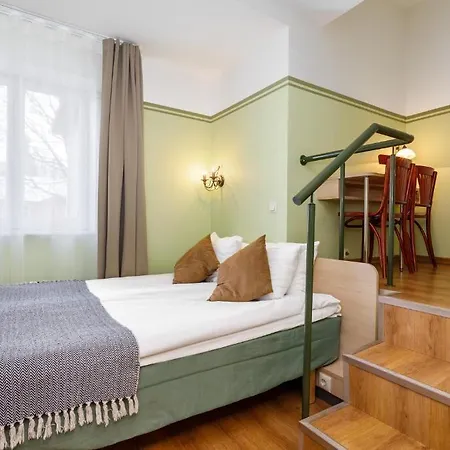 Koidulapark 2* Pärnu